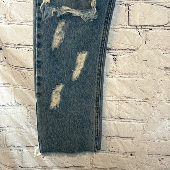 One Teaspoon Recid, Low Waist, Relaxed Hip, Drop Crotch, Tapered Jeans Size 26 - Picture 7 of 9